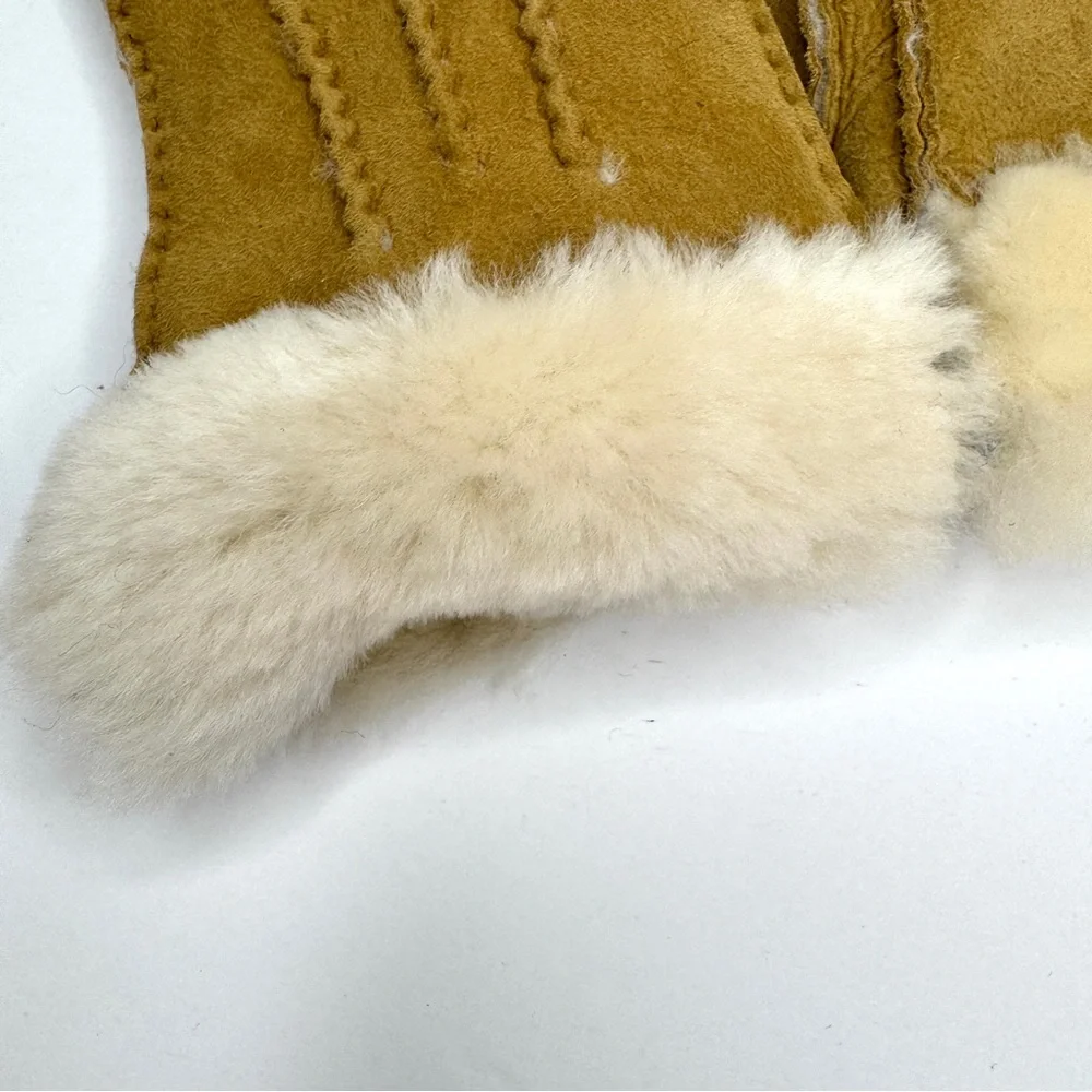 UGG exposed sheepskin
